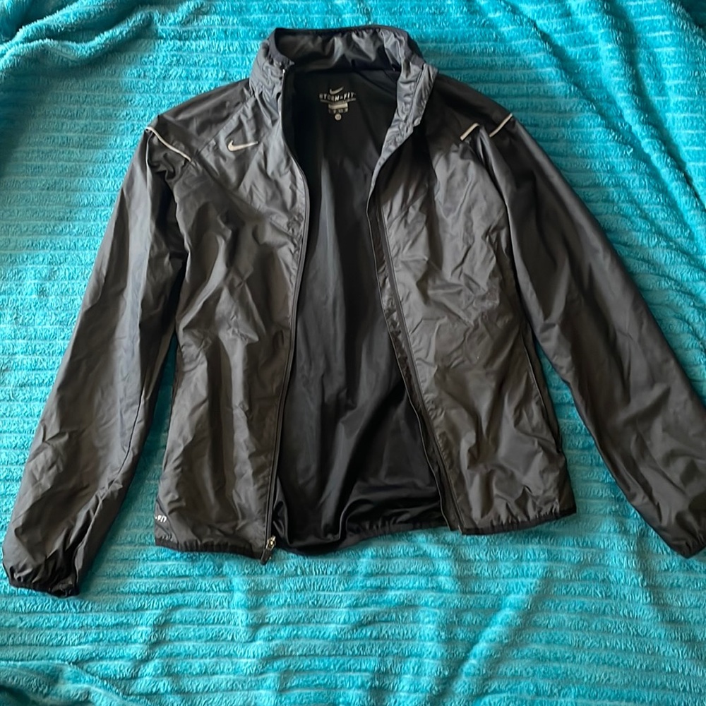 Nike XS Storm-Fit Wind Breaker Jacket